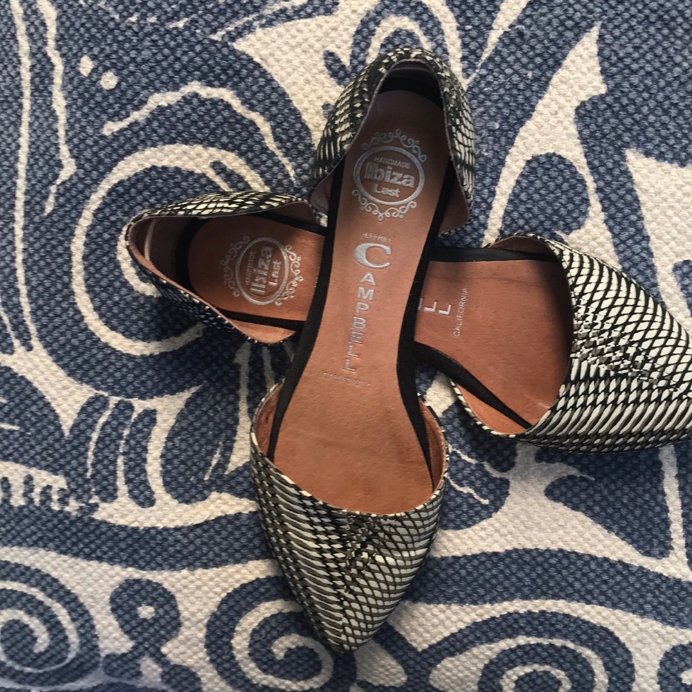 Jeffery Campbell Flats